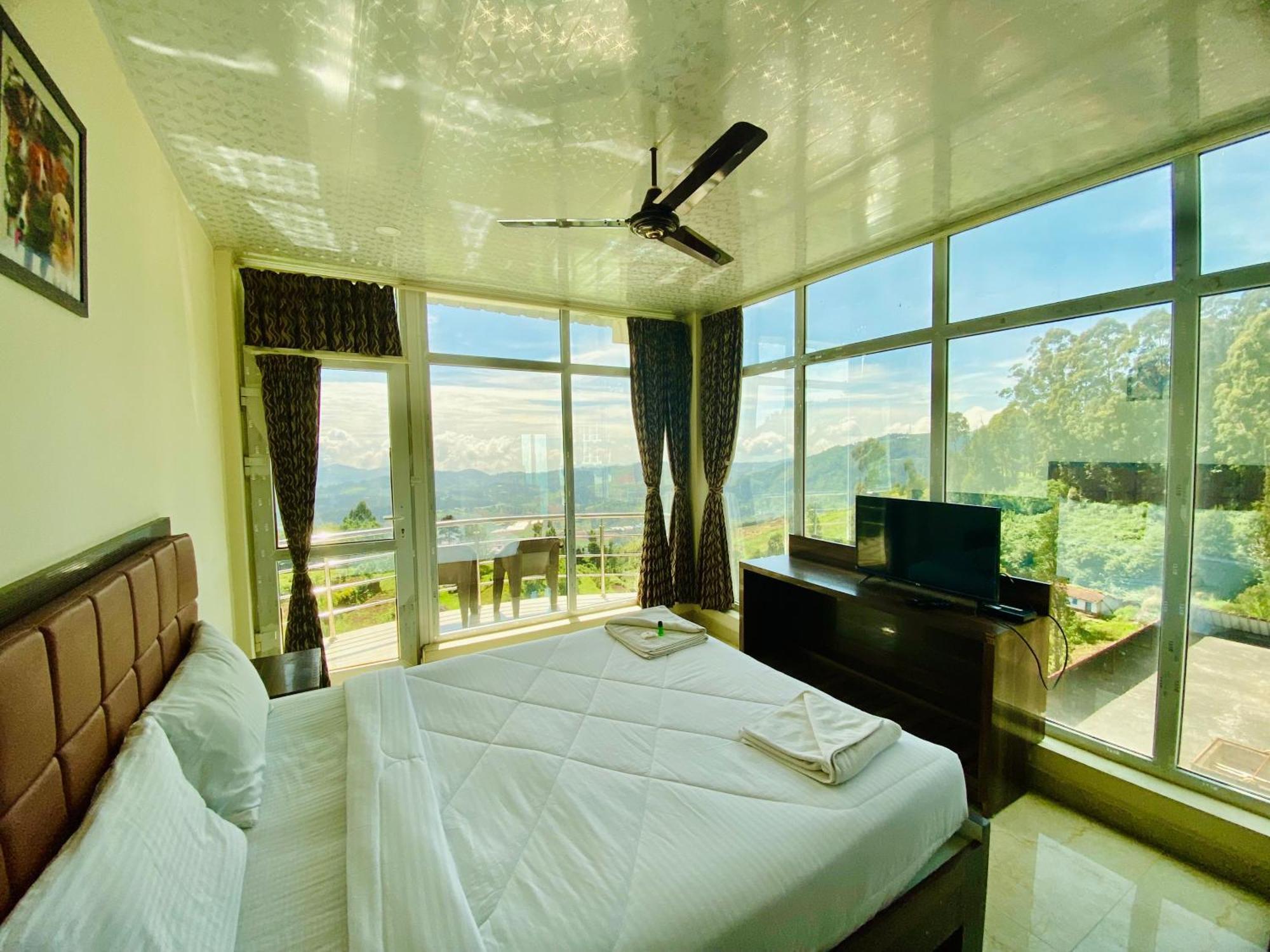 Tulips Village Resorts อูตี ภายนอก รูปภาพ